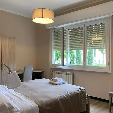 St Martin House Πανδοχείο *