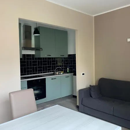 St Martin House Kro Genova