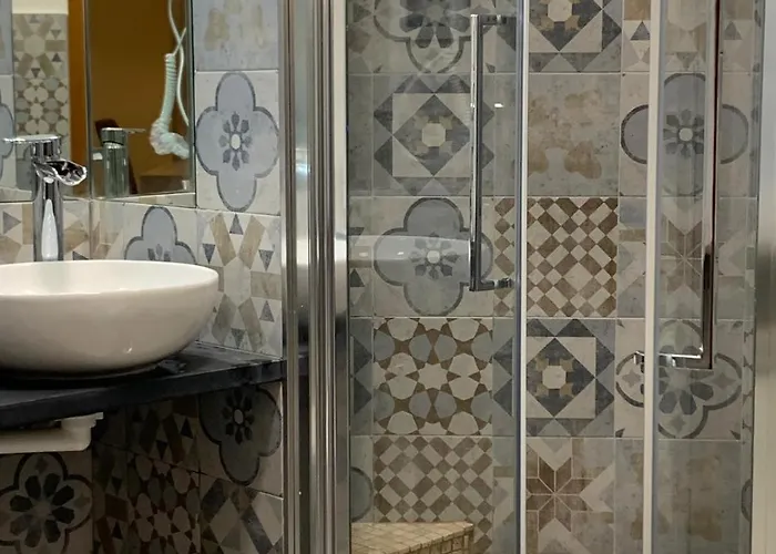 St Martin House * Genova