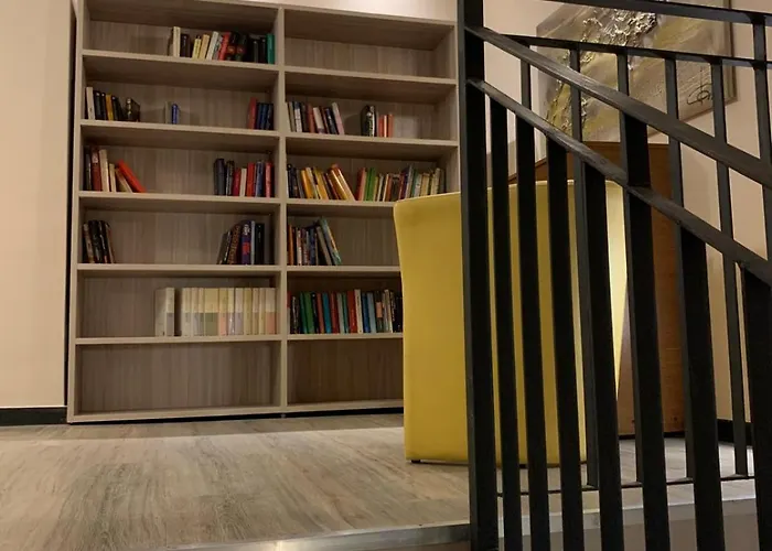 St Martin House Kro Genova